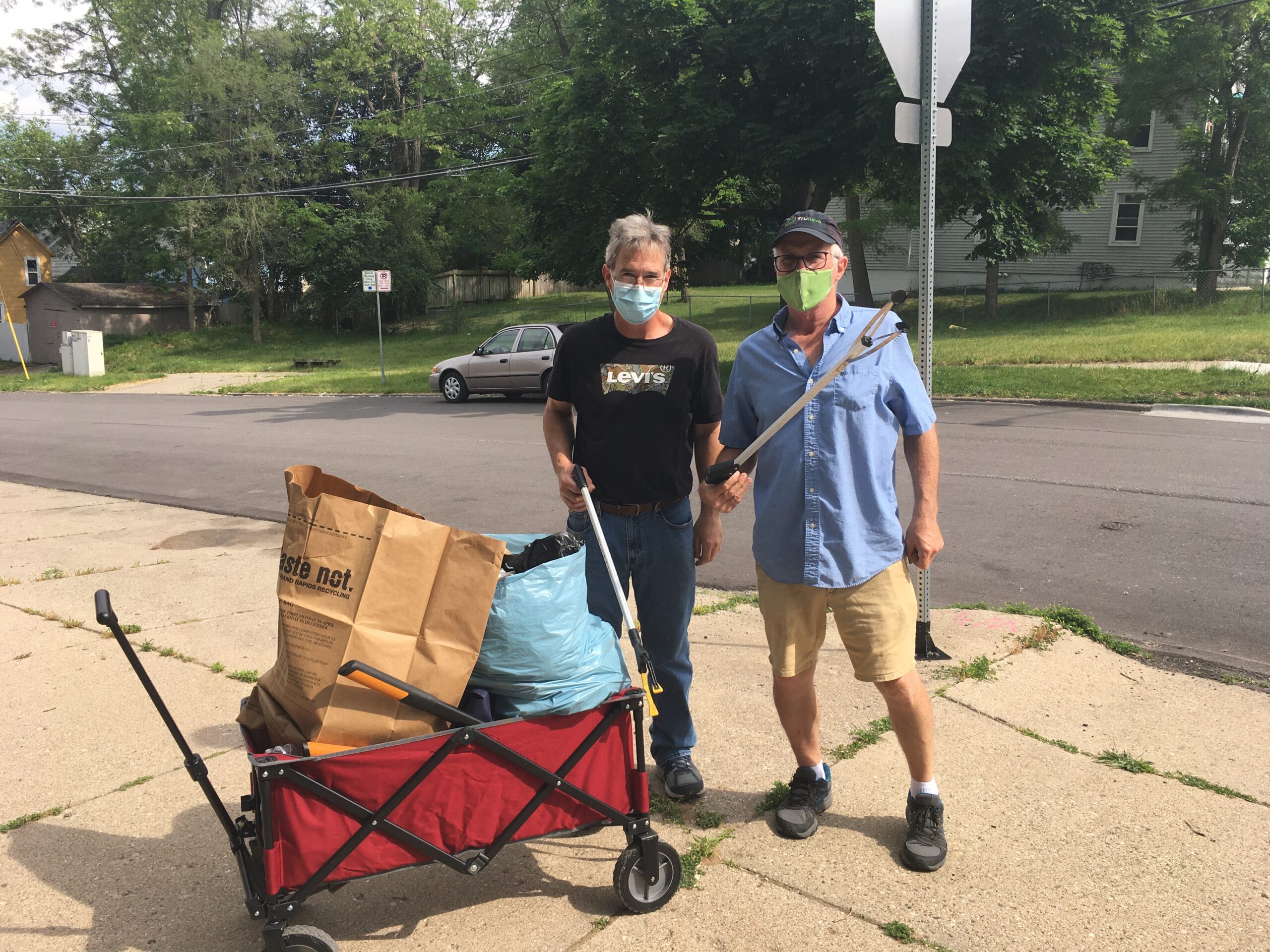 Volunteers at a trash and vegetation clean up